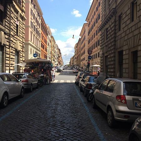 Casa Vacanza Colosseo Roma Exterior foto